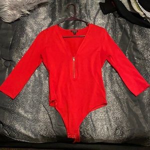 Express bodysuit size M